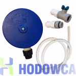 Water level regulator in the trough