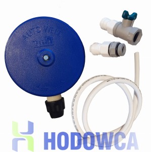 Water level regulator in the trough