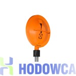 Water level regulator in the trough with a pipe 