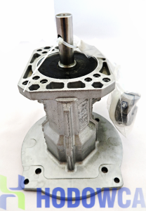 Gearbox VARVEL to the 0.37KW engine + clutch